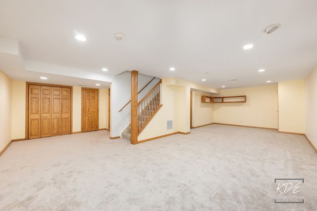 1512 Harbour Towne Place, Naperville, IL 60564