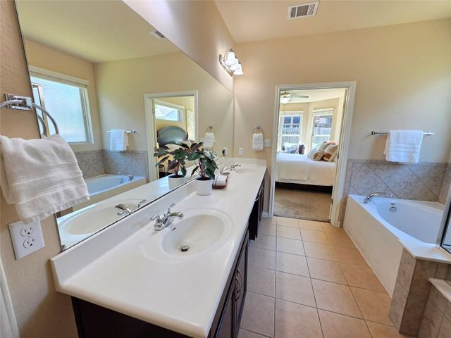 1008 Fred Couples CT, Round Rock, TX 78664