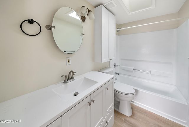 206 E 2nd Court A, Panama City, FL 32401
