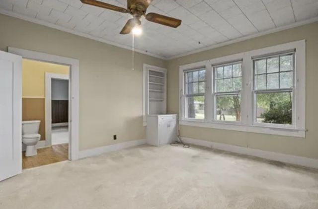 304 DAINGERFIELD ST, Naples, TX 75568