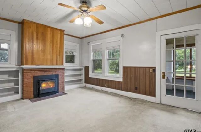304 DAINGERFIELD ST, Naples, TX 75568