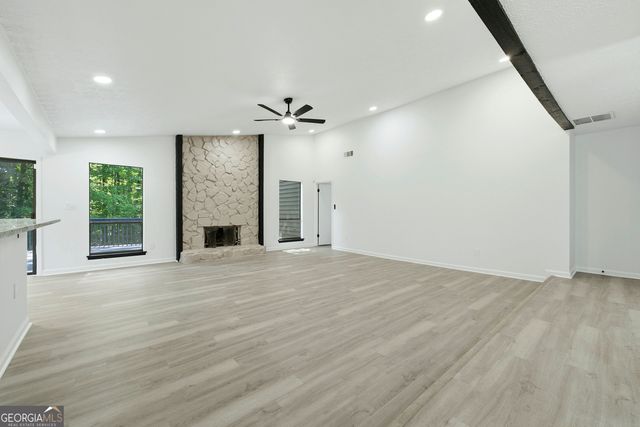 6350 Beethoven Circle, Riverdale, GA 30296