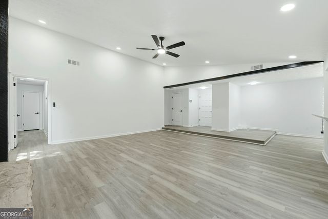 6350 Beethoven Circle, Riverdale, GA 30296
