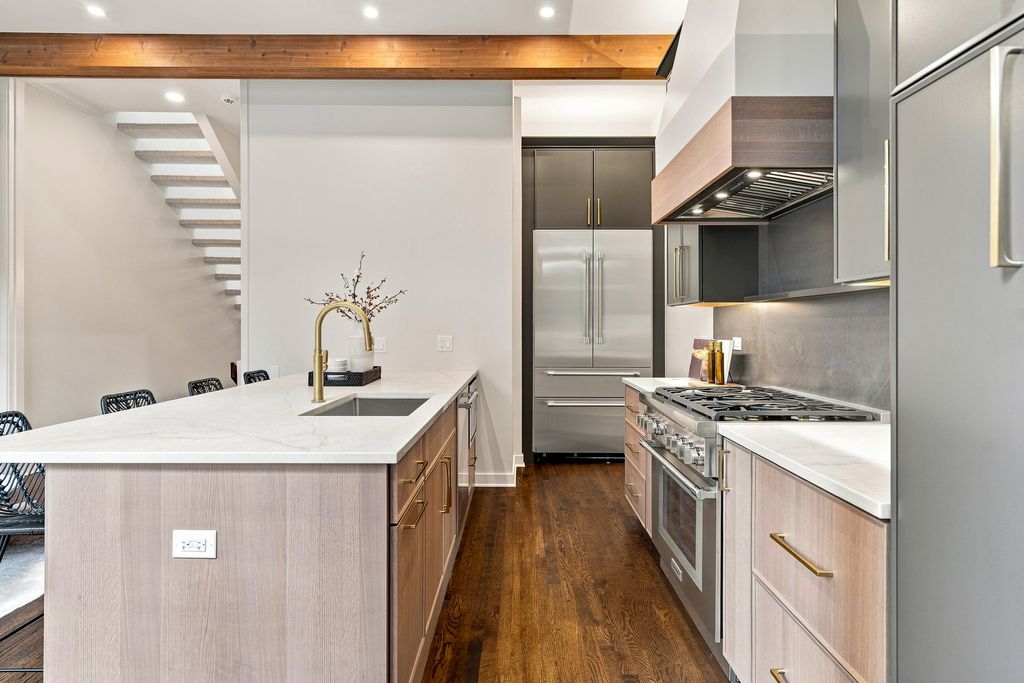 67 W Schiller Street, Chicago, IL 60610 — photo 3