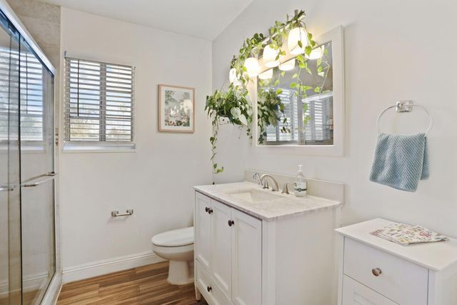 8814 Mohawk Way, Fair Oaks, CA 95628