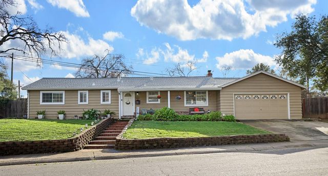 8814 Mohawk Way, Fair Oaks, CA 95628