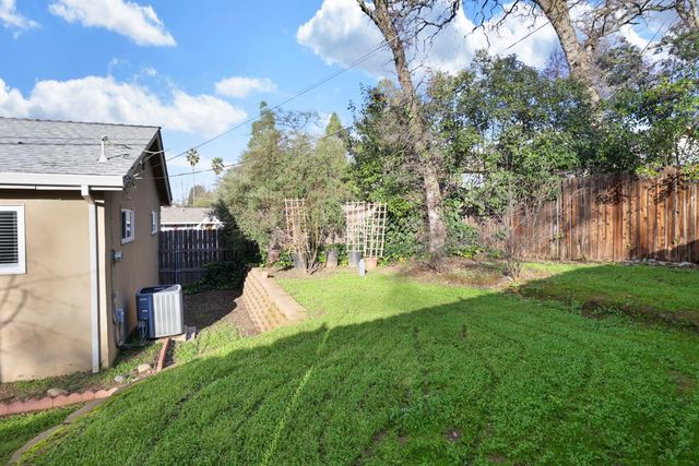 8814 Mohawk Way, Fair Oaks, CA 95628