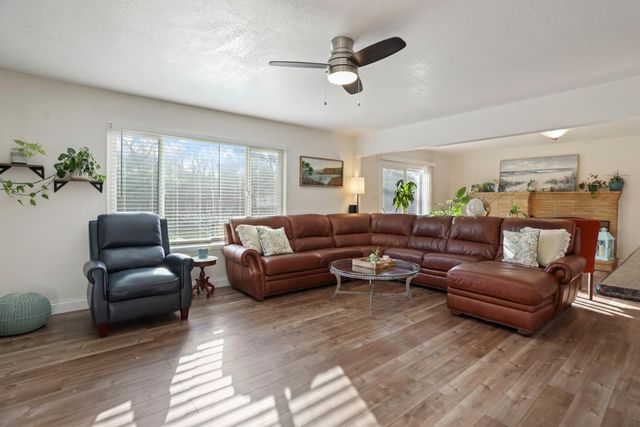 8814 Mohawk Way, Fair Oaks, CA 95628