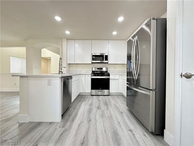 9200 Freedom Heights Avenue, Las Vegas, NV 89149