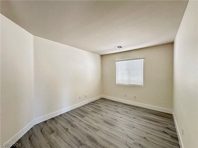 9200 Freedom Heights Avenue, Las Vegas, NV 89149