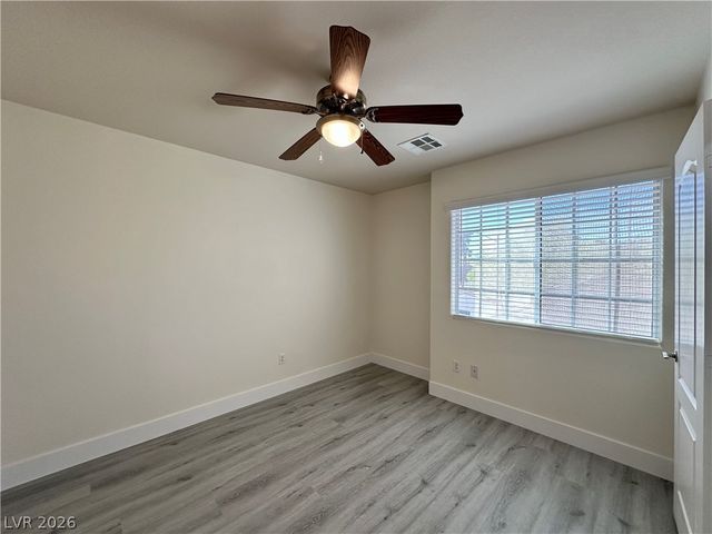 9200 Freedom Heights Avenue, Las Vegas, NV 89149