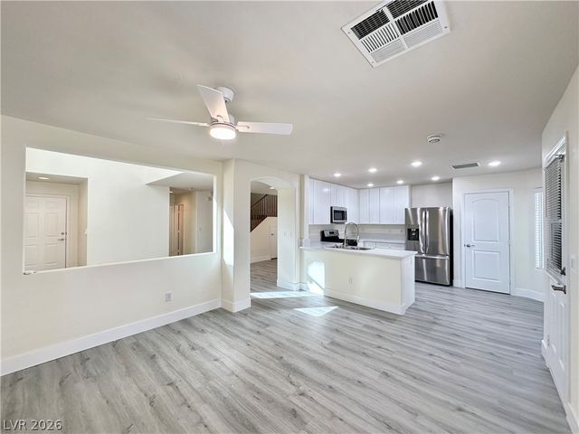 9200 Freedom Heights Avenue, Las Vegas, NV 89149