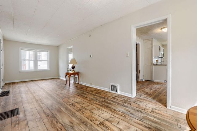 2922 Sheridan Avenue N, Minneapolis, MN 55411