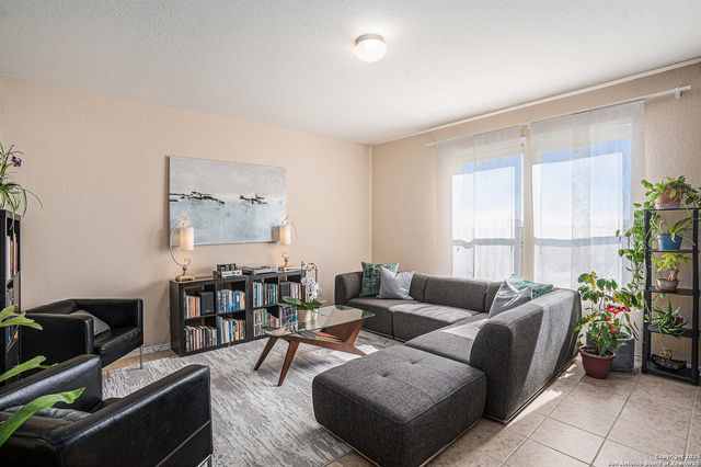 12846 Limestone, San Antonio, TX 78253