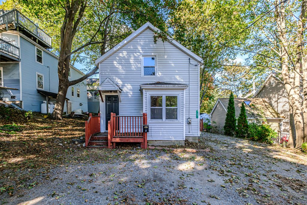 27 Pine Street, Bath, ME 04530 — photo 2