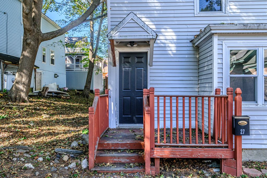 27 Pine Street, Bath, ME 04530 — photo 4