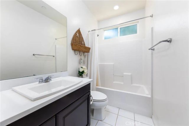 5719 Skimmer, Jurupa Valley, CA 91752