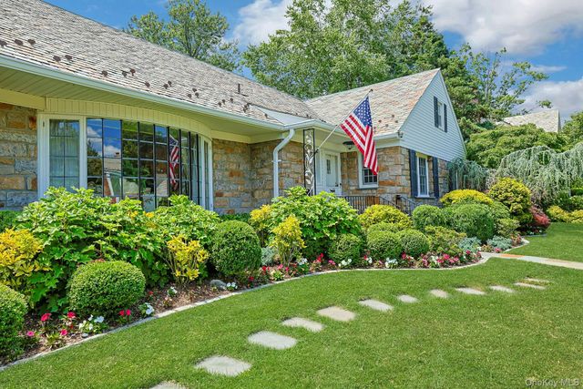 72 Brookfield Road, Mount Vernon, NY 10552