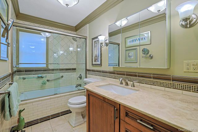 72 Brookfield Road, Mount Vernon, NY 10552