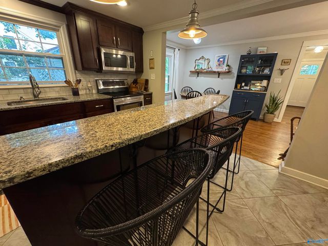 2602 Poincianna Street, Huntsville, AL 35801