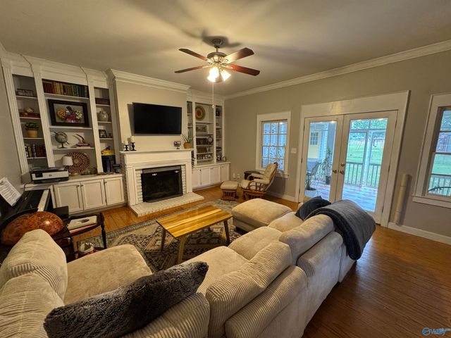 2602 Poincianna Street, Huntsville, AL 35801