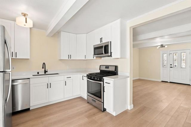 380 Montalvin Drive, San Pablo, CA 94806