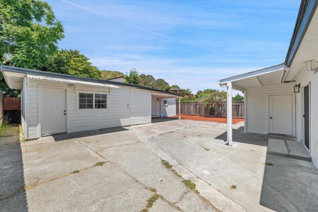 380 Montalvin Drive, San Pablo, CA 94806