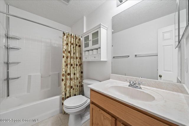 433 SW Haleybury Street SW, Palm Bay, FL 32908