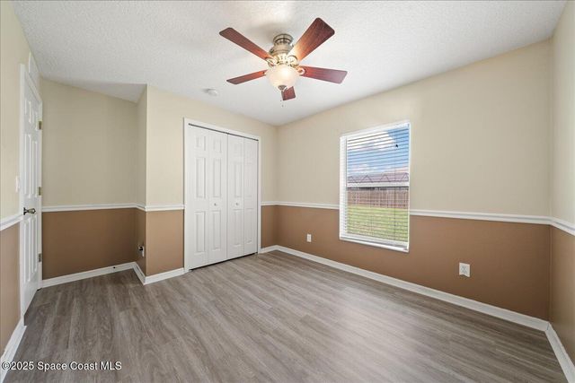 433 SW Haleybury Street SW, Palm Bay, FL 32908