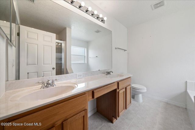 433 SW Haleybury Street SW, Palm Bay, FL 32908