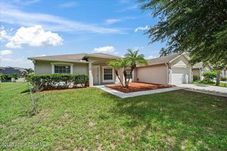 433 SW Haleybury Street SW, Palm Bay, FL 32908