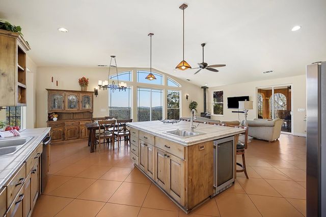 6801 Sagittarius Rd, Placerville, CA 95667