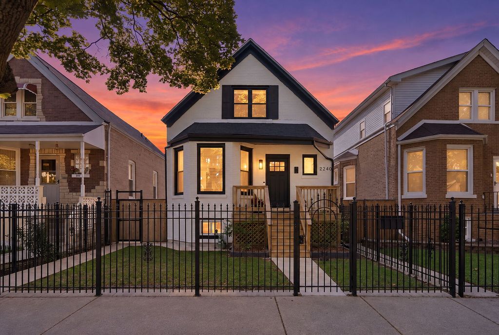 2240 N Karlov Avenue, Chicago, IL 60639 — photo 2
