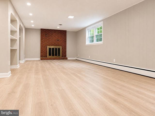 2271 PROVIDENCE ST, Falls Church, VA 22043