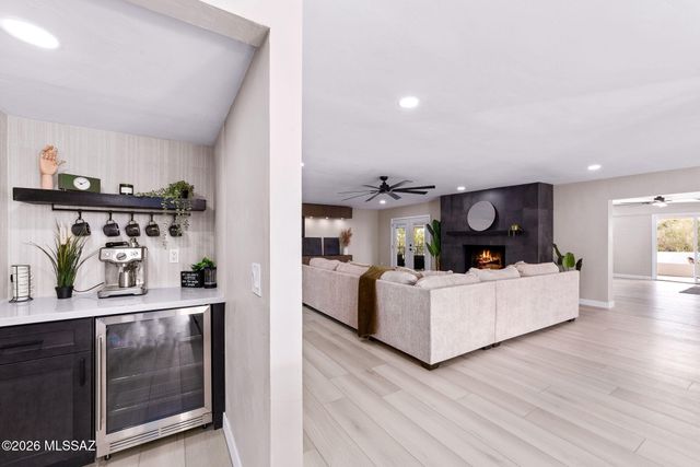 6801 N 1st Avenue, Tucson, AZ 85718