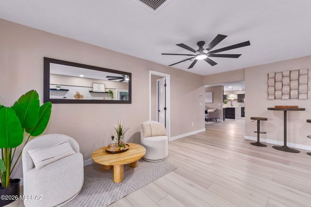 6801 N 1st Avenue, Tucson, AZ 85718