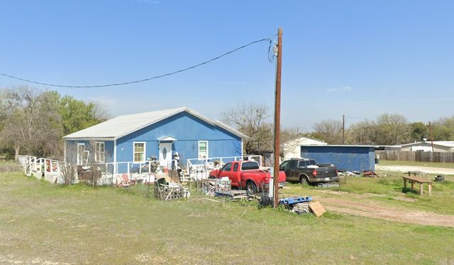 3026 Hilltop Road, Granbury, TX 76048