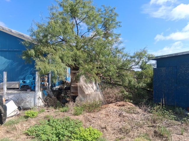 3026 Hilltop Road, Granbury, TX 76048
