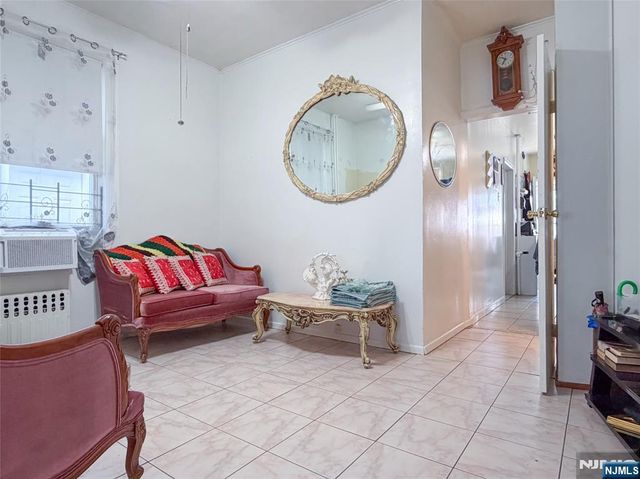227 46th Street, Union City, NJ 07087