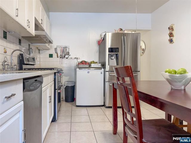 227 46th Street, Union City, NJ 07087