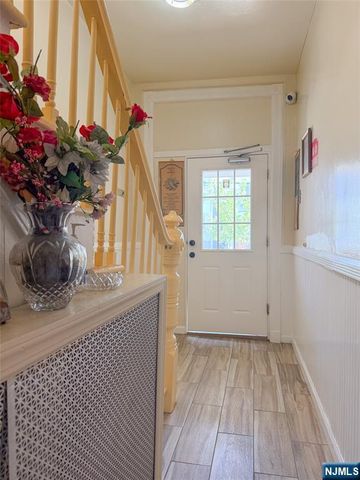 227 46th Street, Union City, NJ 07087