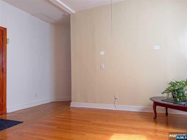 227 46th Street, Union City, NJ 07087