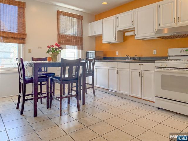 227 46th Street, Union City, NJ 07087