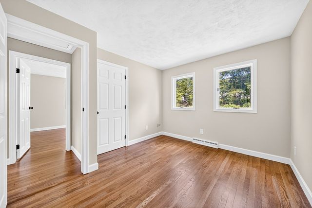 14 Clarence Street, Billerica, MA 01821