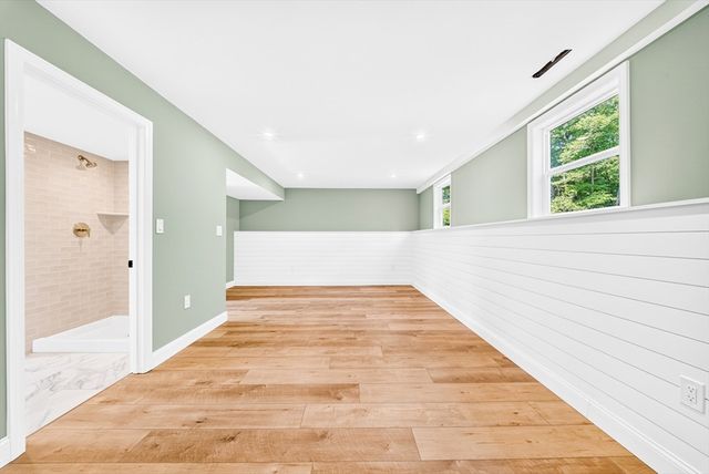 14 Clarence Street, Billerica, MA 01821