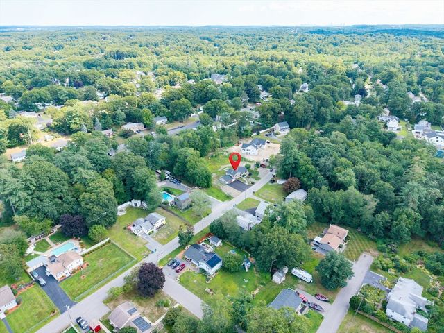 14 Clarence Street, Billerica, MA 01821