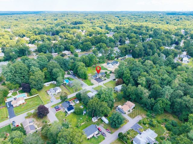14 Clarence Street, Billerica, MA 01821