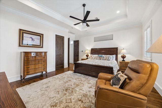 1525 Early Lane, Houston, TX 77055