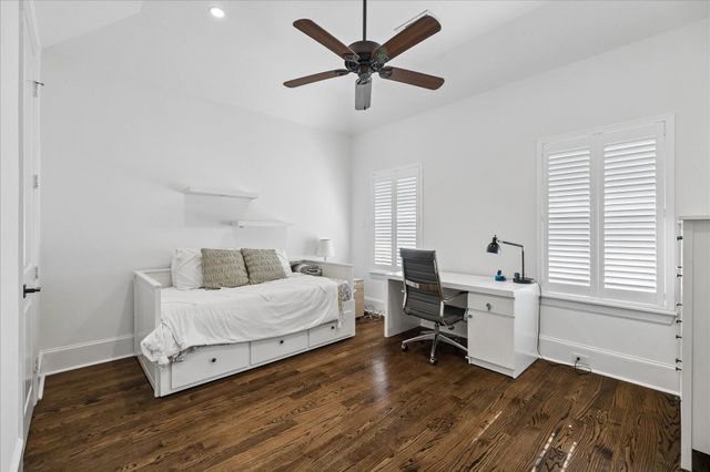 1525 Early Lane, Houston, TX 77055