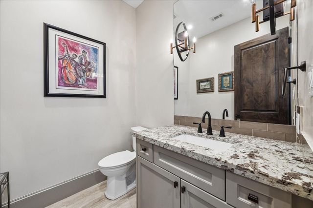 1525 Early Lane, Houston, TX 77055